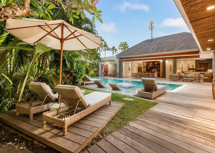 Luxurious 5Br Dream Villa, 200M To Berawa Beach