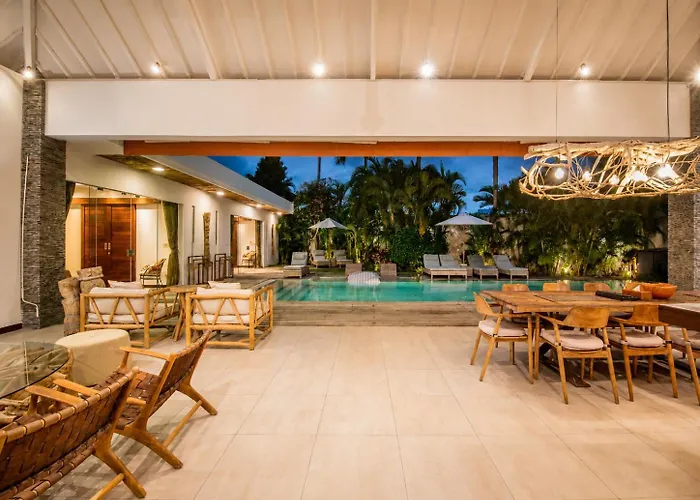 Villa Luxurious 5Br Dream Villa, 200M To Berawa Beach