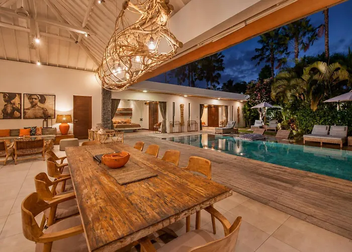 Luxurious 5Br Dream Villa, 200M To Berawa Beach * Canggu (Bali)