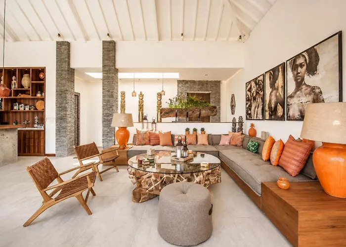 Luxurious 5Br Dream Villa, 200M To Berawa Beach Villa *