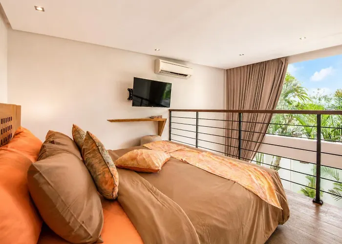 Luxurious 5br Dream Villa, 200m To Berawa * 坎古