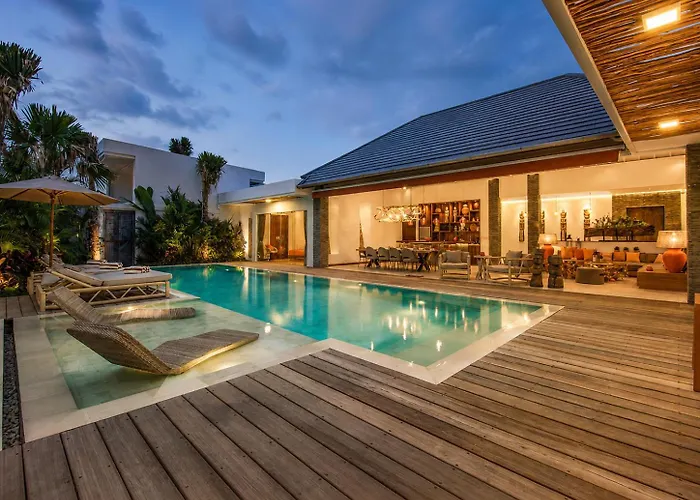 Luxurious 5br Dream Villa, 200m To Berawa *