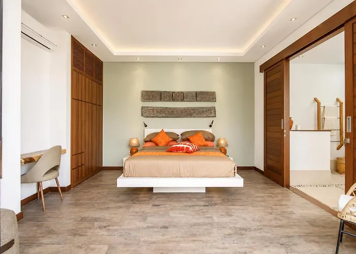 Villa Luxurious 5Br Dream Villa, 200M To Berawa Beach *