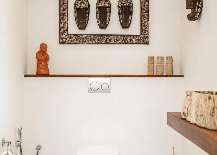 Luxurious 5br Dream Villa, 200m To Berawa *